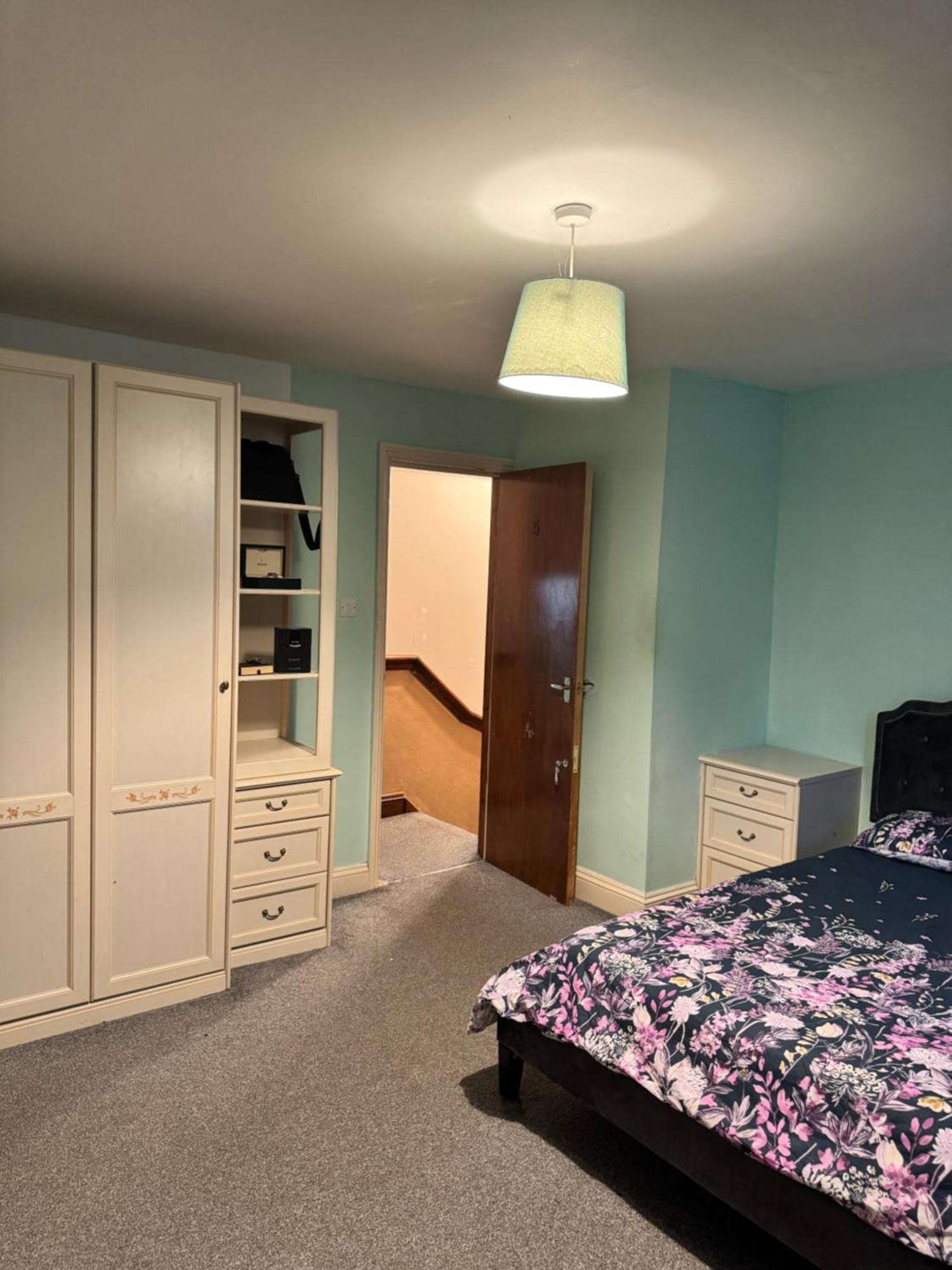 Jxb Homes - Lovely And Spacious Rooms Cliftonville Экстерьер фото
